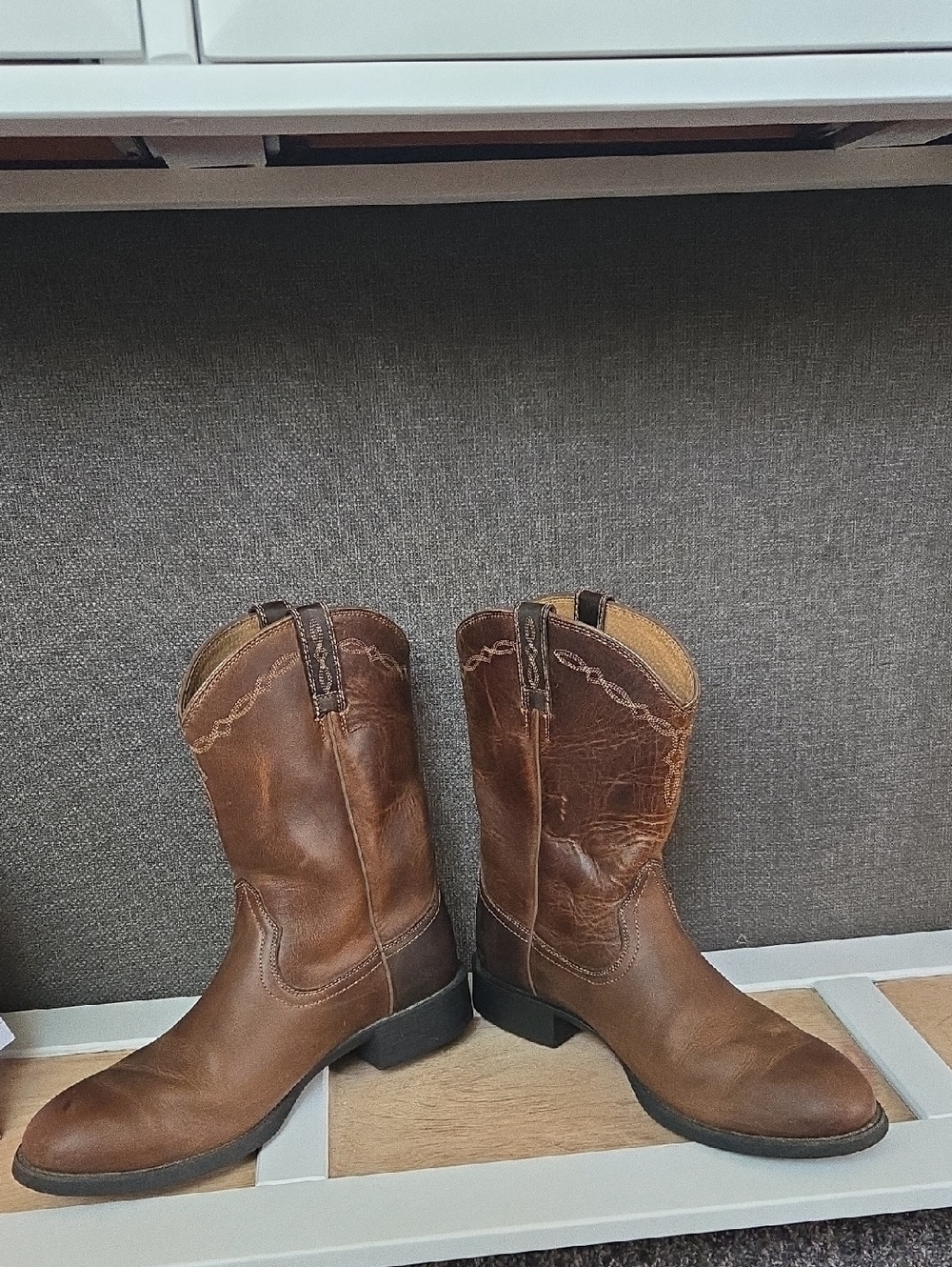 Ariat Mens Heritage Roper Western Boot Round Toe 10D Oiled Brown Distressed - Picture 6 of 14